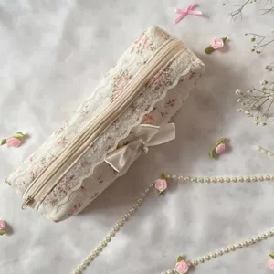 Trousse à crayons en dentelle florale mignonne matelassée nœud papillon papeterie rangement étui