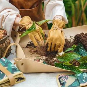 Waterproof thickened leather gardening repotting mat for plant transplanting tray anti-dirt