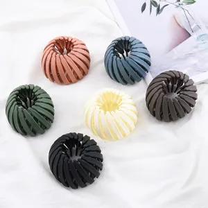 Multi-color bird's nest hair clips, lazy bun makers, easy hair styling tools for high ponytails.
