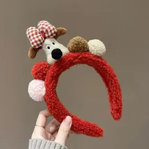 Roter Plüsch Cartoon Hund Haarreif mit süßer Schleife und flauschigen Pompons, weicher Haarschmuck.