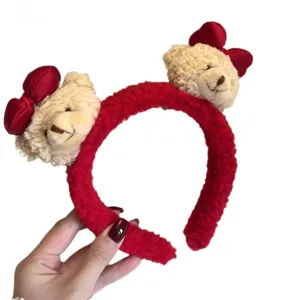 Neues Jahr roter Plüsch Haarreif süßer Teddybär Haarspange mit roter Satinschleife für Damen.