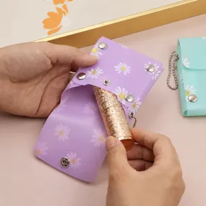 Clear PVC Lipstick Pouch Mini Portable Makeup Storage Bag Daisy Floral Pattern With Chain And Snap Button For Women