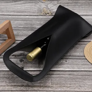 Schwarze Leder Weintasche fuer eine Flasche, stilvoller tragbarer Weinbehaelter Hauptansicht