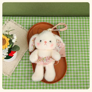 Adorable pendentif lapin en peluche avec robe florale, douce peluche pour sac.