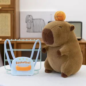Süßes Kapebara Plüschtier Set mit Mini Basketballkorb Rucksack und Ball für Sportfans