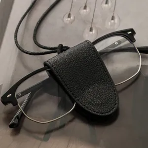 Clip magnético portátil para gafas con correa de cuero negro soporte de gafas de viaje.