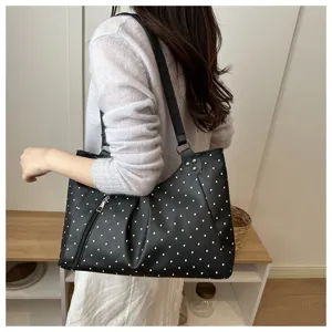 Korean polka dot printed large capacity shoulder bag fashionable commuter tote bag