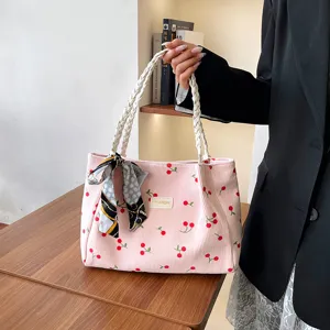 Borsa tote rosa in velluto a coste con stampa di ciliegie e manico intrecciato, borsa casual.
