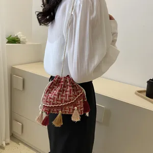 Ethnic Style Tassel Bucket Bag Women Crossbody Shoulder Bag Red Plaid Handbag Chic