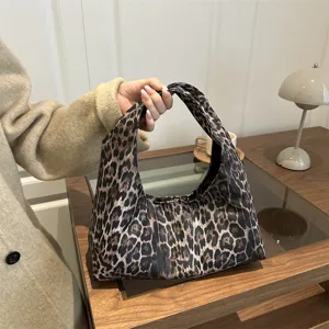 Leopard print hobo handbag stylish casual tote large capacity retro design daily shoulder bag