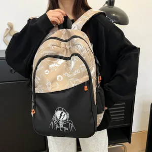 Mochila espaciosa de lona con graffiti de astronauta para estudiantes, impermeable, grande.
