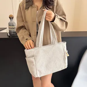 Corduroy tote bag for women, large capacity vintage casual shoulder handbag with side pockets.