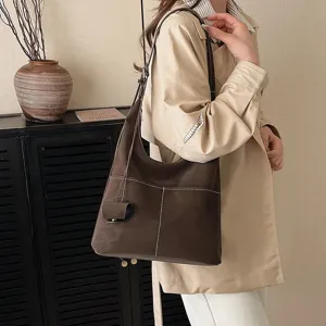 Vintage matte suede women's shoulder bag, large capacity tote for autumn and winter work.