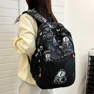 Mochila negra de astronauta graffiti gran capacidad bolso impermeable para estudiantes