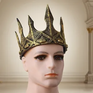 Middeleeuwse koning kroon voor Halloween kostuum feest cosplay optreden rekwisiet en hoofddeksel.