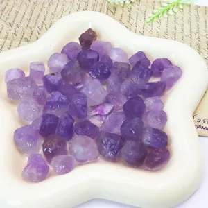 Natürliche rohe Amethyst Kristall kleine Steine für DIY handgemachte Schmuckherstellung.