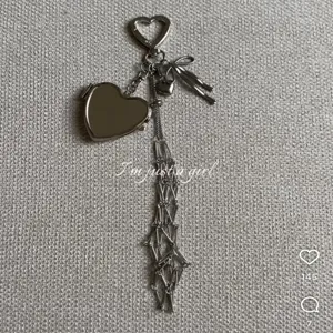 Metal heart bag charm stainless steel locket keychain aesthetic Y2K style accessory pendant.