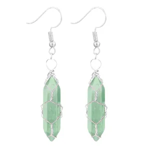 Boucles d'oreilles en fil de cristal vert hexagonal faites à la main bijoux pour femmes hommes.