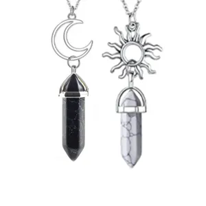 Ensemble de collier de couple en cristal de colonne hexagonale en pierre naturelle soleil et lune.