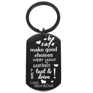 Llavero Dog Tag de Acero Inoxidable con Letras de Seguridad Colgante Grabado Llavero Conducción Segura Patrón de Corazón Regalo Joyería