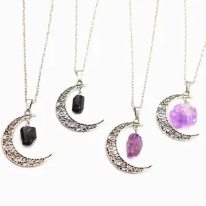Hermoso collar colgante de luna vintage con turmalina negra y cristales de amatista natural.