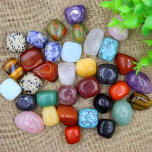 Natural tumbled crystal stones set irregular chakra healing stones for yoga aromatherapy