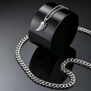 Edelstahl Herren Halskette mit Horn Anhänger cooler Hip Hop Schmuck Hauptansicht
