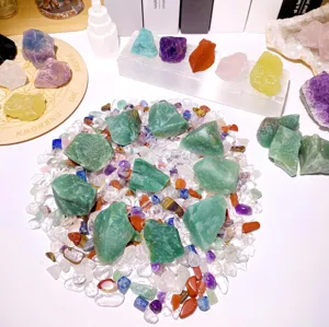 Natural raw green aventurine crystal stones bulk rough gemstone chips for home decoration.