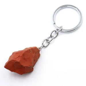 Naturbelassener roher roter Stein Kristall Schlüsselanhänger Metall Taschen Anhänger
