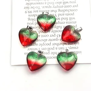 Herzförmige Kristallglas Anhänger Charms für DIY handgemachte Schmuck Halskette Zubehör.