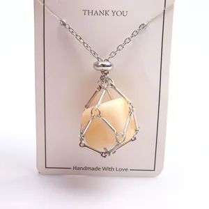 Collana con ciondolo in pietra di gabbia di cristallo naturale con catena regolabile