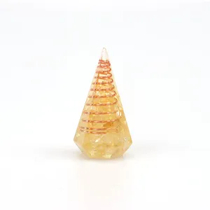 Pirámide orgone de grava de cristal amarillo natural artesanal resina decoración yoga