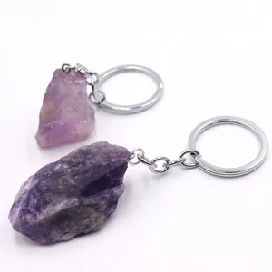 Natürlicher Rohkristall Amethyst Schlüsselanhänger Anhänger, unregelmäßige Form Taschendekoration.