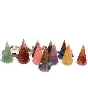 Pirámide de cono de piedra de cristal natural resina orgón péndulo yoga decoración
