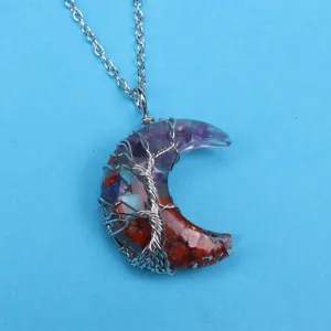 Halskette mit Mond-Anhänger aus Harz und Kristallen, Lebensbaum-Drahtwicklung für Damen.