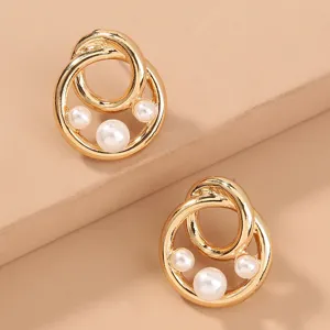Simple creative metal ring faux pearl cat paw stud earrings elegant fashion for women