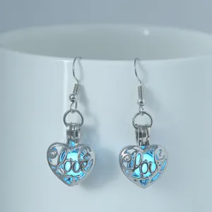 Leuchtende Herz Hohl Silber Ohrhaken fur Damen Mode Nachtgluhschmuck Detailansicht