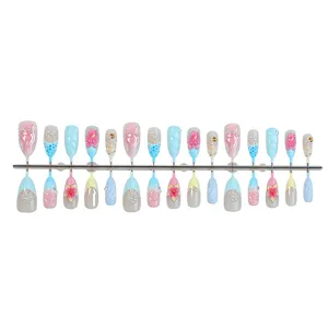 30Stuks Lente Zomer Kunstnagels 3D Bloem Korte Amandel Nep Nagels Detail Weergave