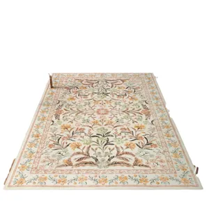 Vintage floral area rug for living room, non-slip easy-care decorative carpet mat.