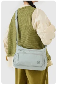 Casual women multi-pocket nylon crossbody bag lightweight daily shoulder handbag green