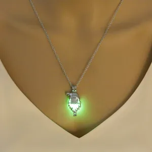 Weihnachten Weihnachtsmann leuchtende Anhänger Halskette kurze Schlüsselbein Kette Schmuck