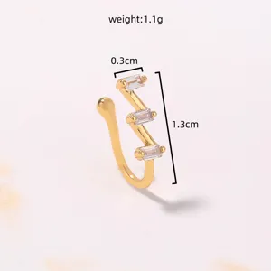 Anello naso finto in rame placcato oro con zirconi cubici leggero elegante.