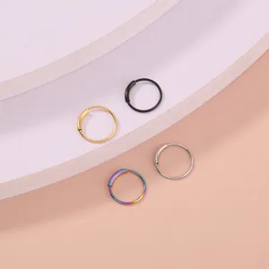 Minimalistische multifunctionele creolen set, eenvoudig geometrisch rond design voor dagelijks.