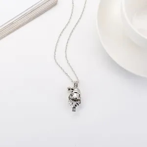 Silberne Weihnachtsmann Anhänger Halskette kurze Kette süße Feiertag Schmuck Geschenke Zubehör