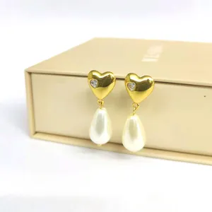 Pendientes de perlas en forma de lágrima y corazón de acero inoxidable oro 18K.