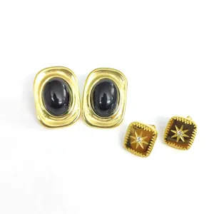 Elegante 18K vergoldete Edelstahl Ohrringe Set mit schwarzem Stein und Kristall Stern.