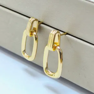 Elegant 18K gold stainless steel geometric rectangular link earrings, minimalist fashion style.