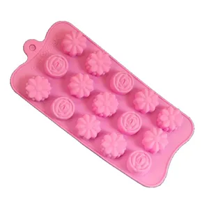 Moule en silicone rose 3D à 15 cavités pour pâtisserie, chocolat et bac à glaçons.