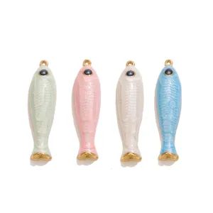 Bunte Emaillierte Fisch Anhänger 18k vergoldet DIY Schmuck Zubehör Set mit vier Stück