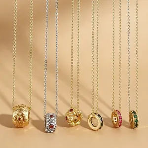 Collier pendentif manoir rose vintage français en alliage de cuivre bijoux de niche principal